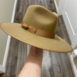 Lack of Color Teak Rancher